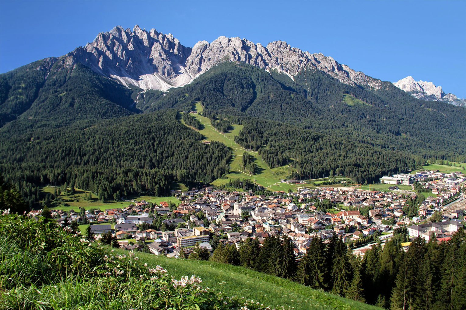 Panorama di San Candido e delle Dolomiti